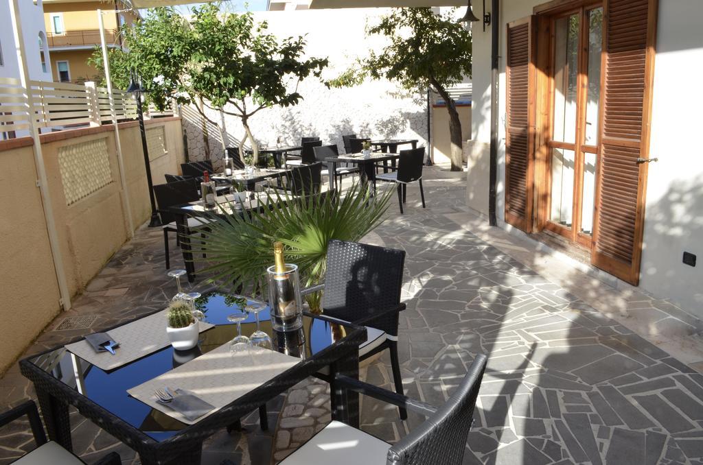 Hotel Barbieri Vibo Valentia Marina Exterior foto